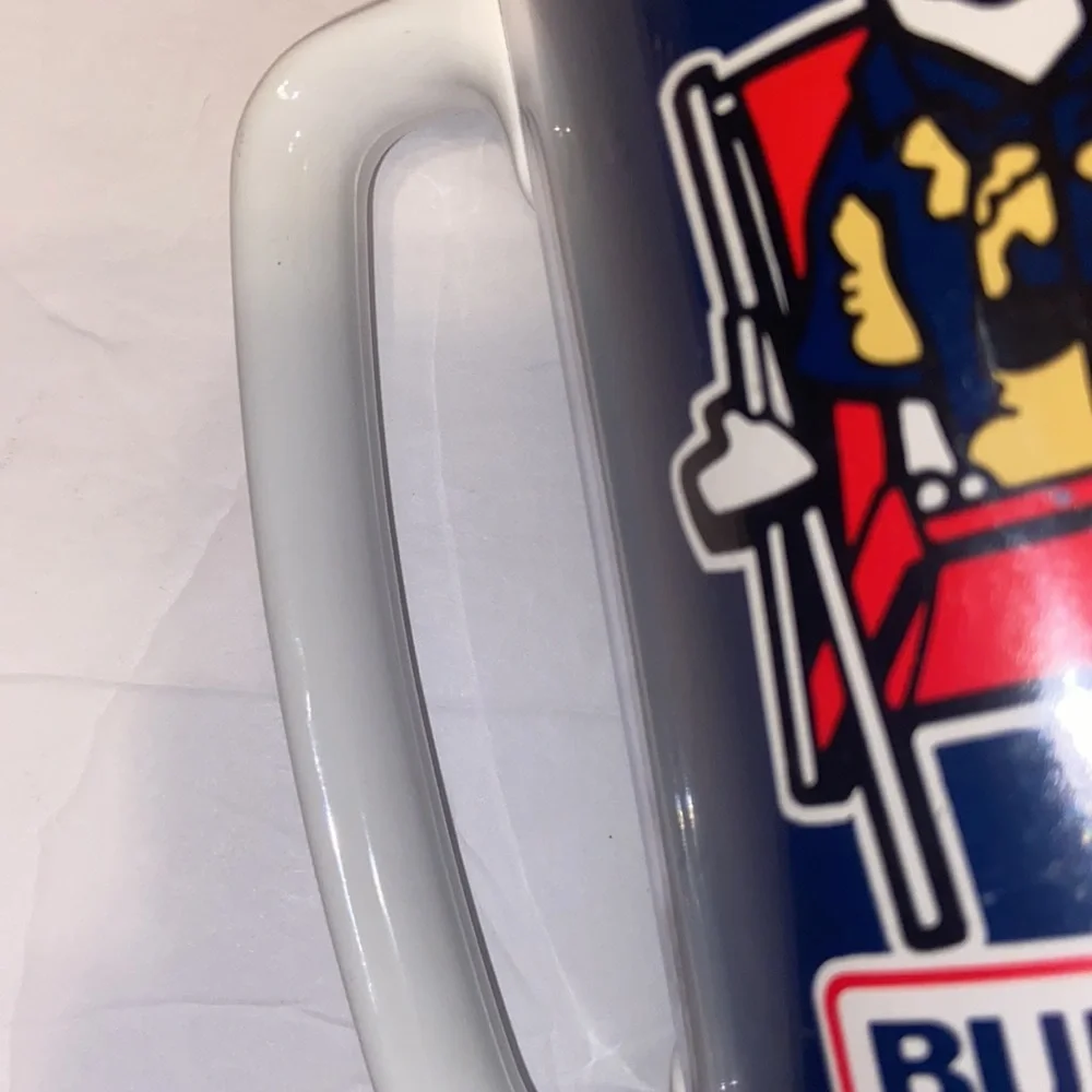 Vintage 1986 Spuds Mackenzie Bud Light Thermo Serv mug.